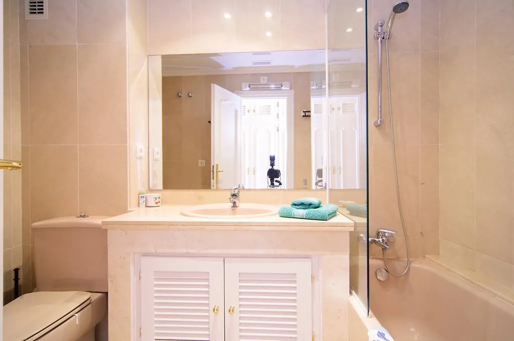 Penthouse Venalmar Villa Estepona 0*,